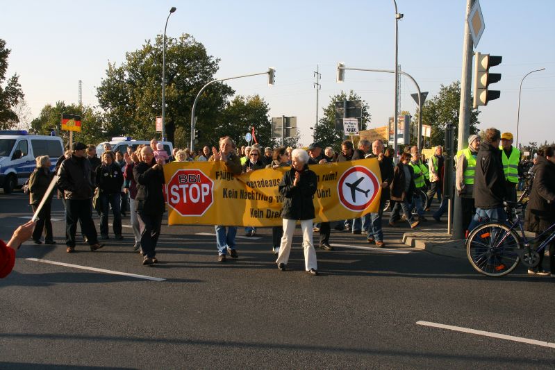 Nachtflugverbot fordern f�r die Zukunft von Schulzendorf Eichwalde Schm�ckwitz