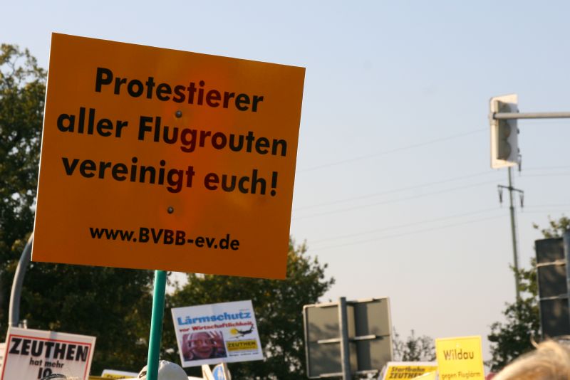 Nachtflugverbot fordern f�r die Zukunft von Schulzendorf Eichwalde Schm�ckwitz